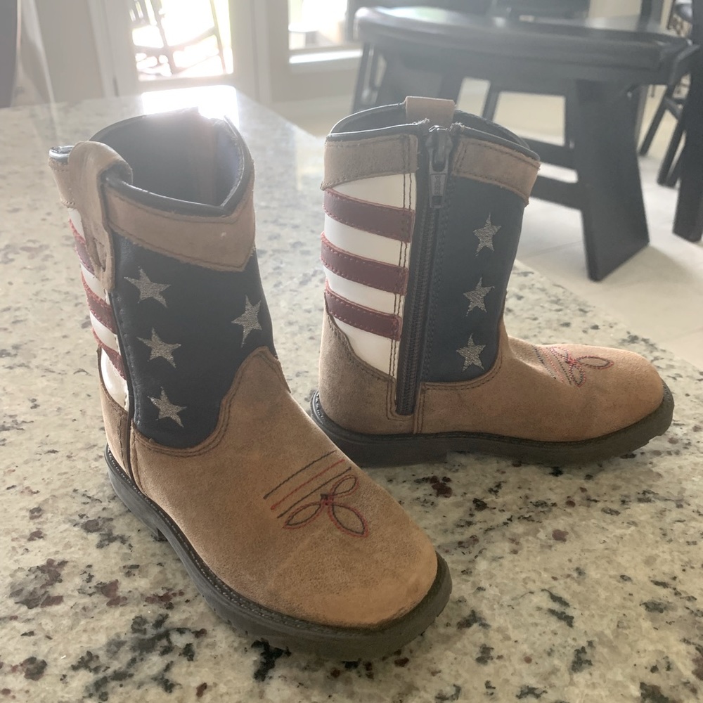 Cody James Toddler western boots size 8D